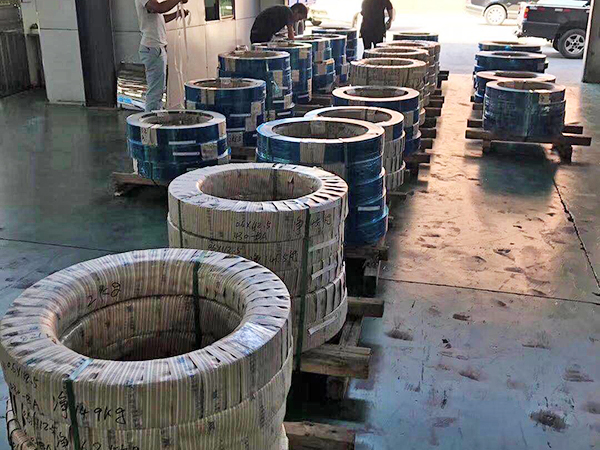 卷料成品出货图