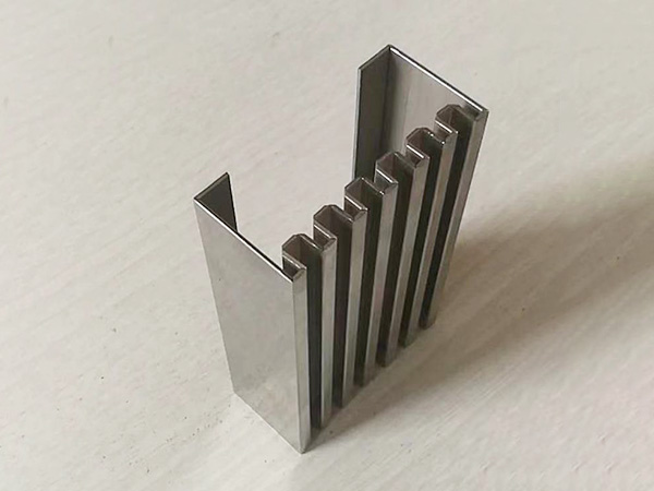 钣金零件